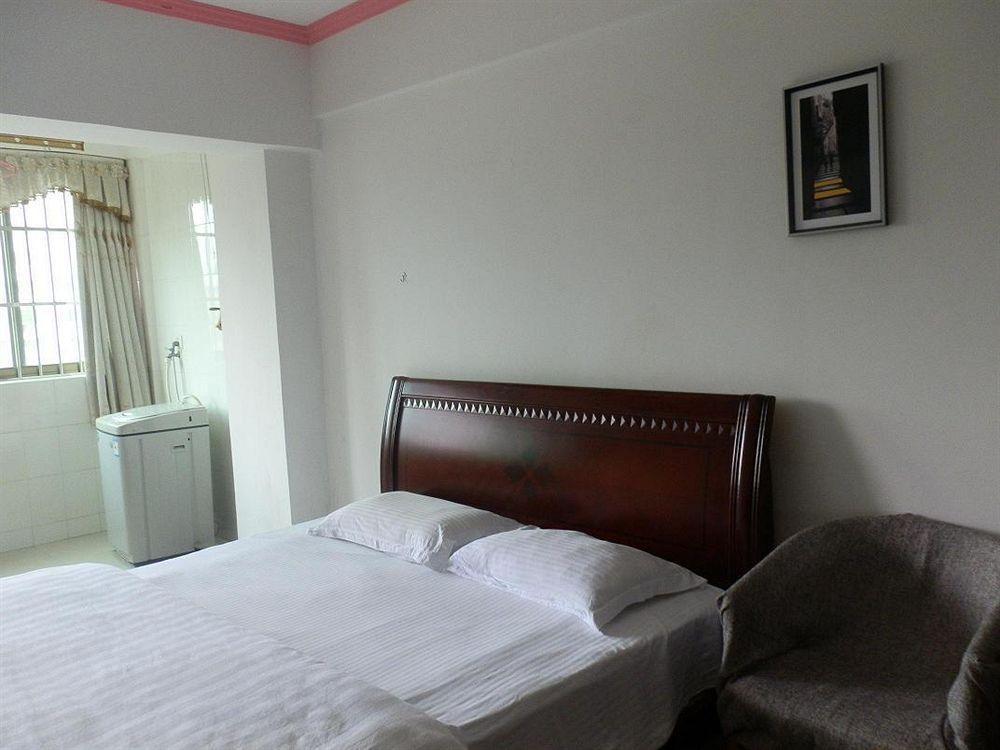 Xingfu Hotel Nanning Eksteriør billede